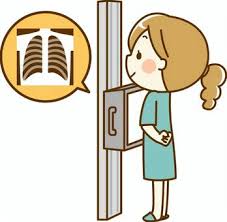 胸部X線検査をしている女性